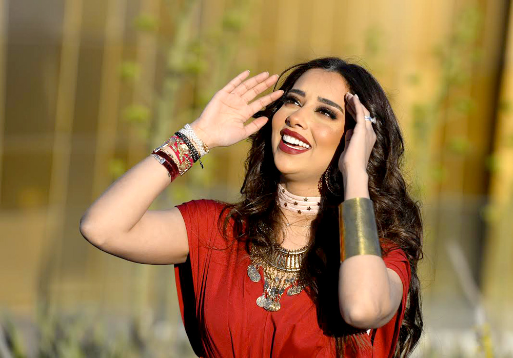 بعد أن جرجرتها للنيابة .. الفنانة اليمنية بلقيس فتحي تتلقى تهديدًا صريحًا من الإعلامية ‘‘فجر السعيد’’ ومهلة يومين لتنفيذ هذا الشرط..!