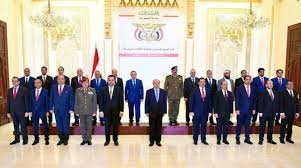 وفد دبلوماسي عربي ودولي رفيع يرافق الحكومة إلى عدن