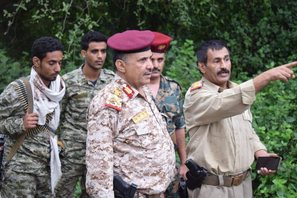 قائد محور تعز يشدد  على رفع الجاهزية والاستعداد لأي طارئ 