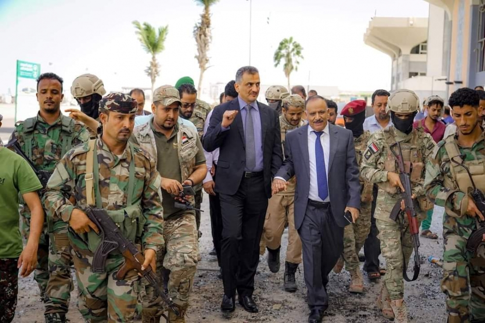  لملس يزور مطار عدن