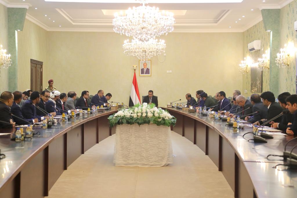 فيديو..كلمة رئيس الوزراء معين عبدالملك في أول اجتماع للحكومة بعدن