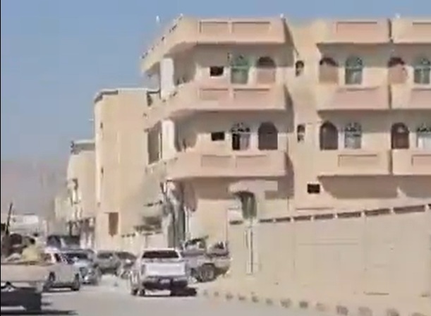 ميليشيا الانتقالي تعيد انتشارها داخل أحياء سيئون والمكلا تحسبًا لضربات محتملة